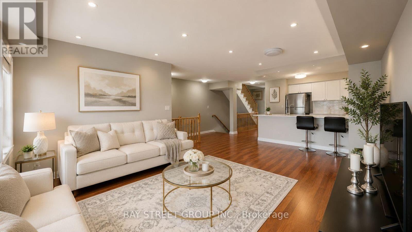 Photo of 13 - 3975 EGLINTON AVENUE W