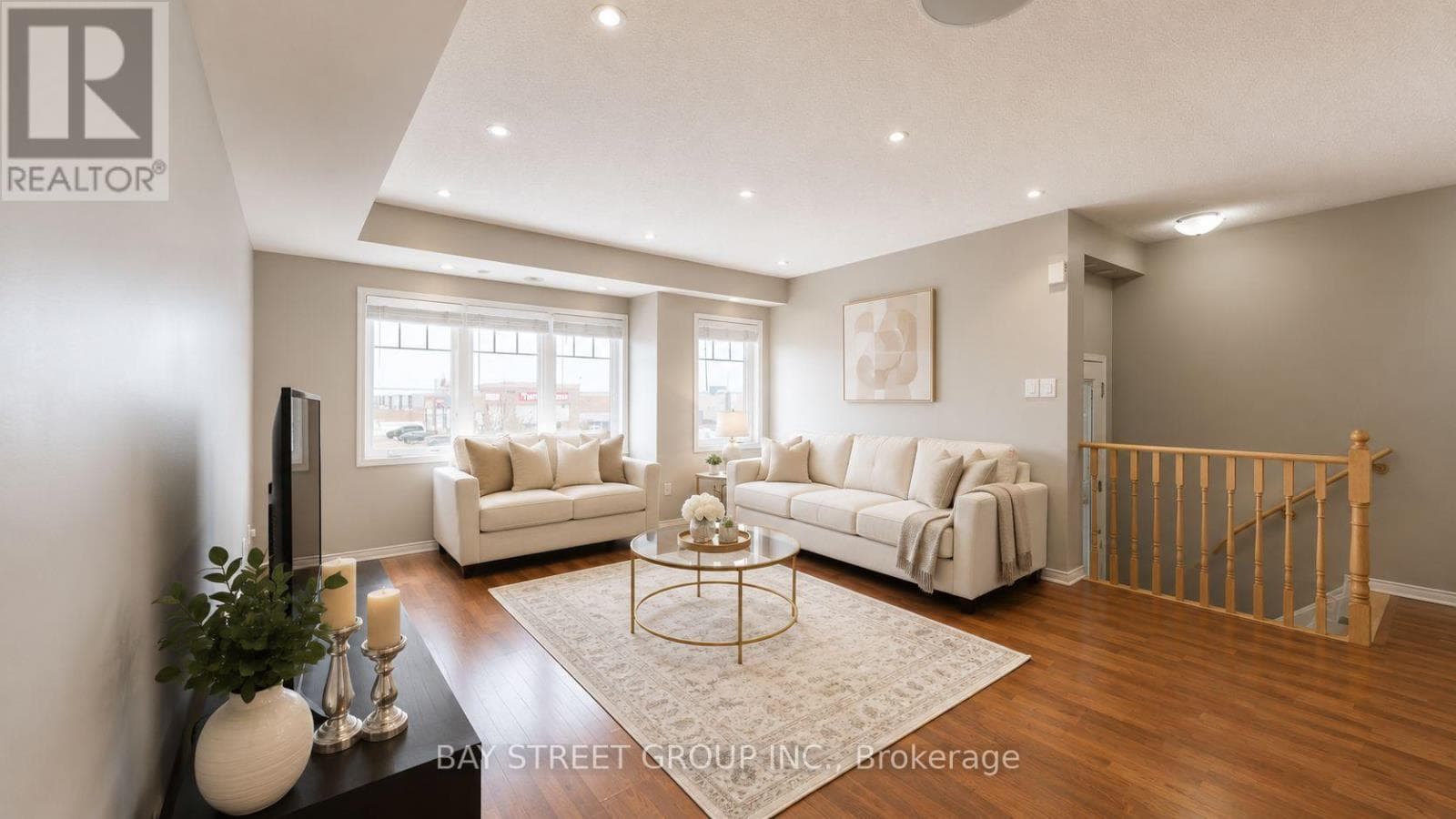 Photo of 13 - 3975 EGLINTON AVENUE W