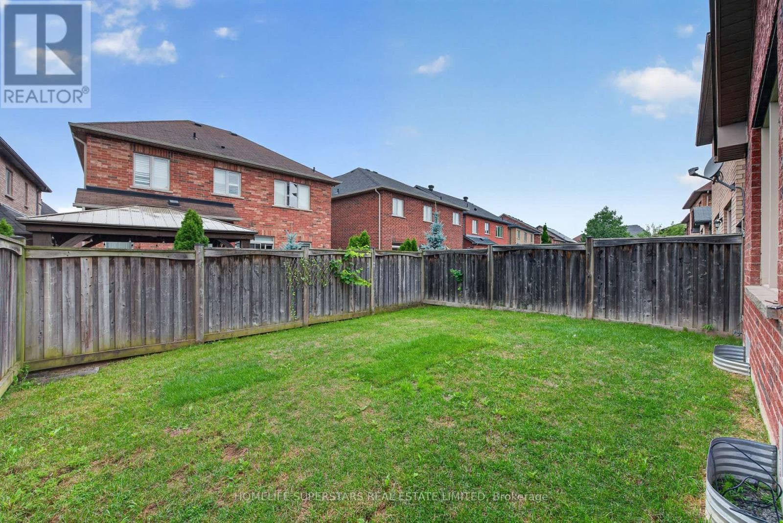 Photo of 254 GIDDINGS CRESCENT