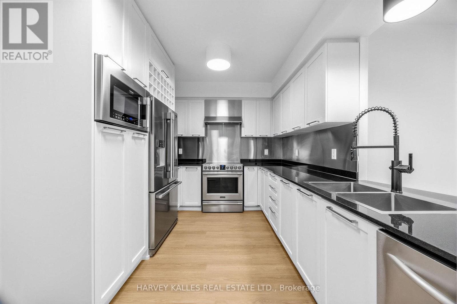 Photo of 317 - 38 WILLIAM CARSON CRESCENT