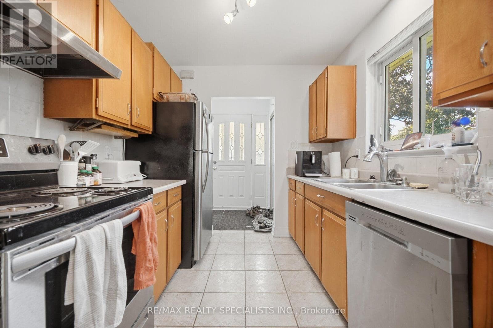 Photo of 3637 CHIPLOW ROAD