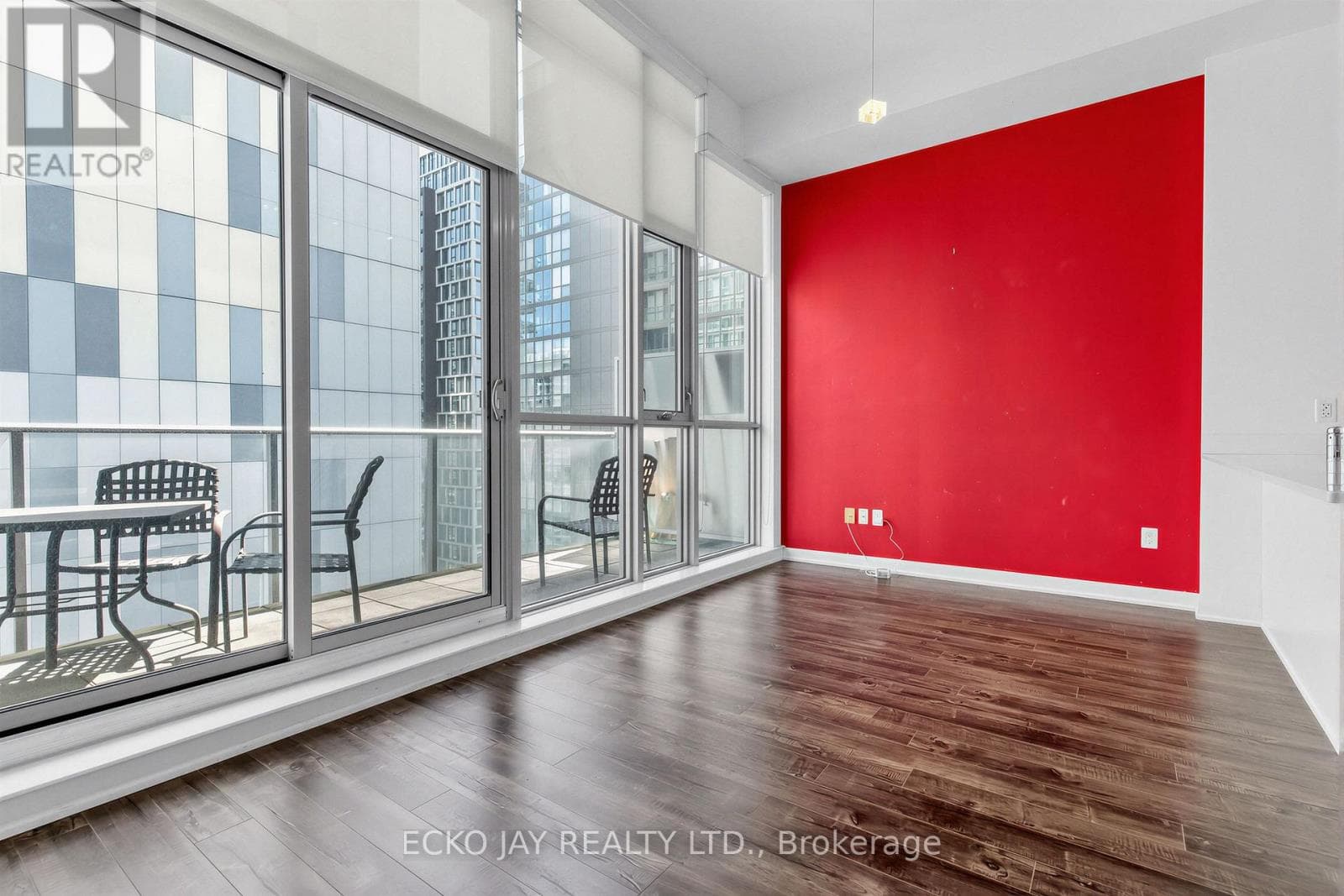 Photo of 3506 - 375 KING STREET W
