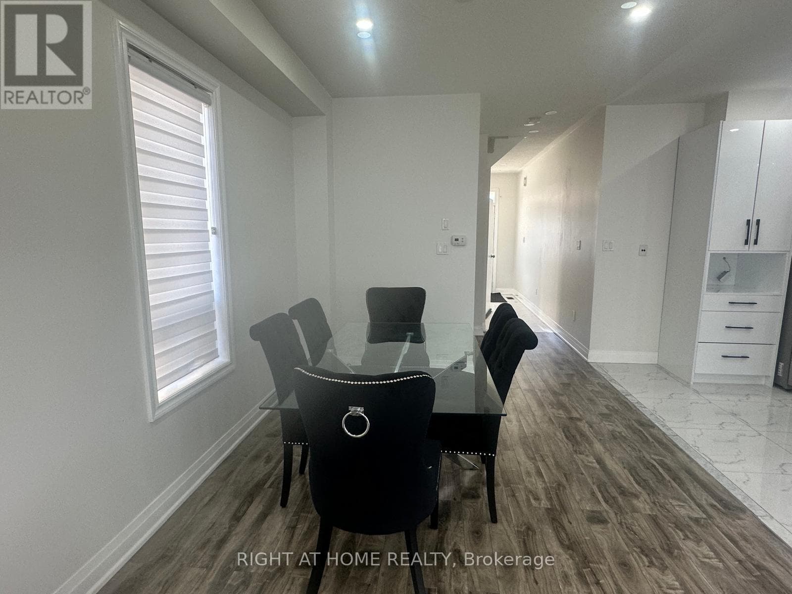 Photo of 1015 MCCUAIG DRIVE