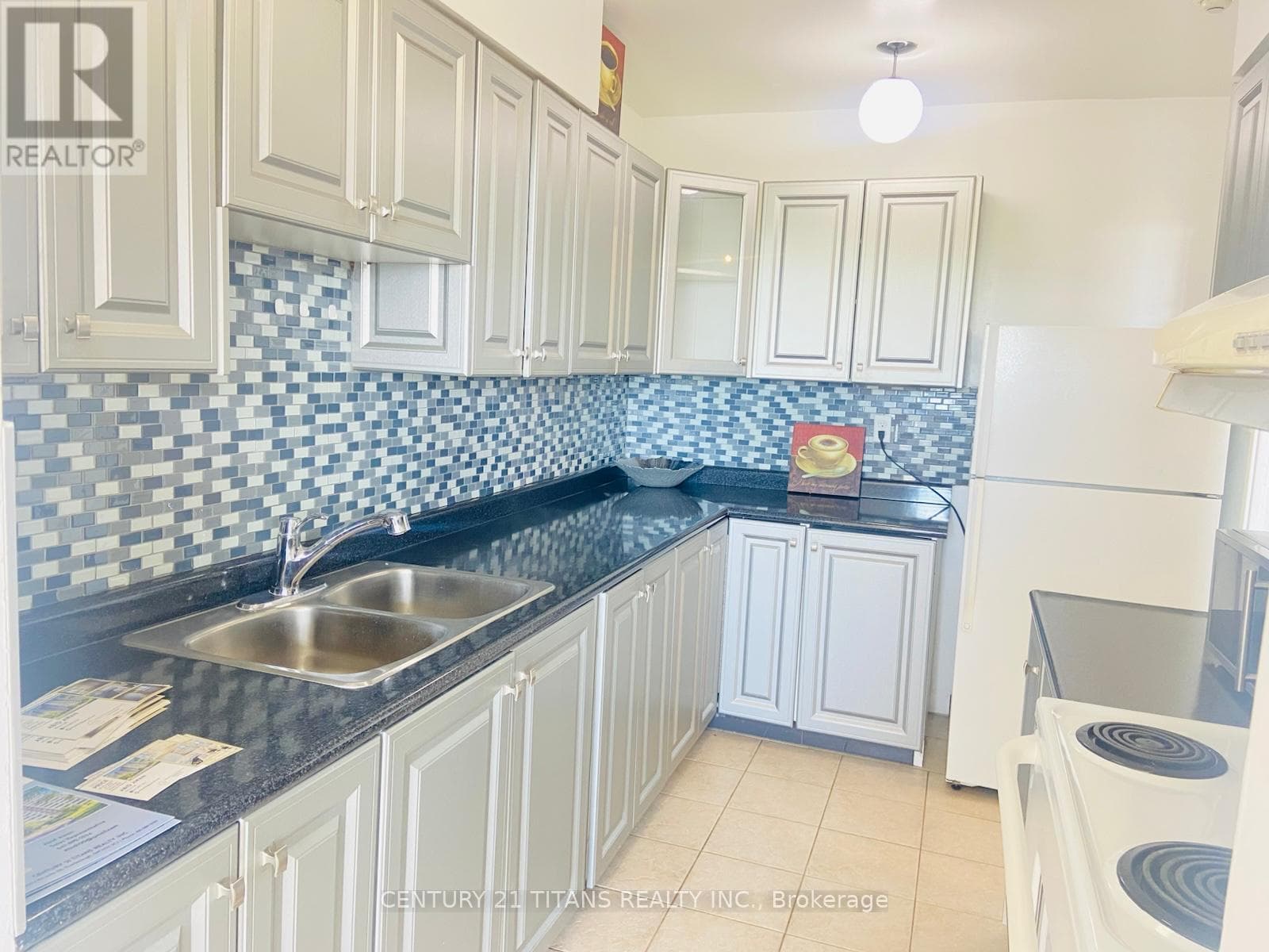 Photo of 907 - 301 PRUDENTIAL DRIVE