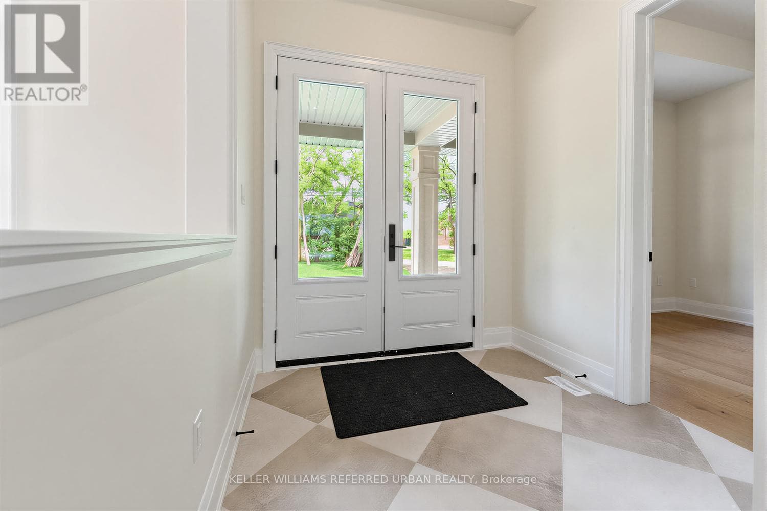Photo of 1429 DUNDAS CRESCENT