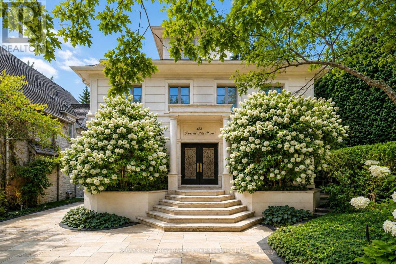 Photo of 428 RUSSELL HILL ROAD