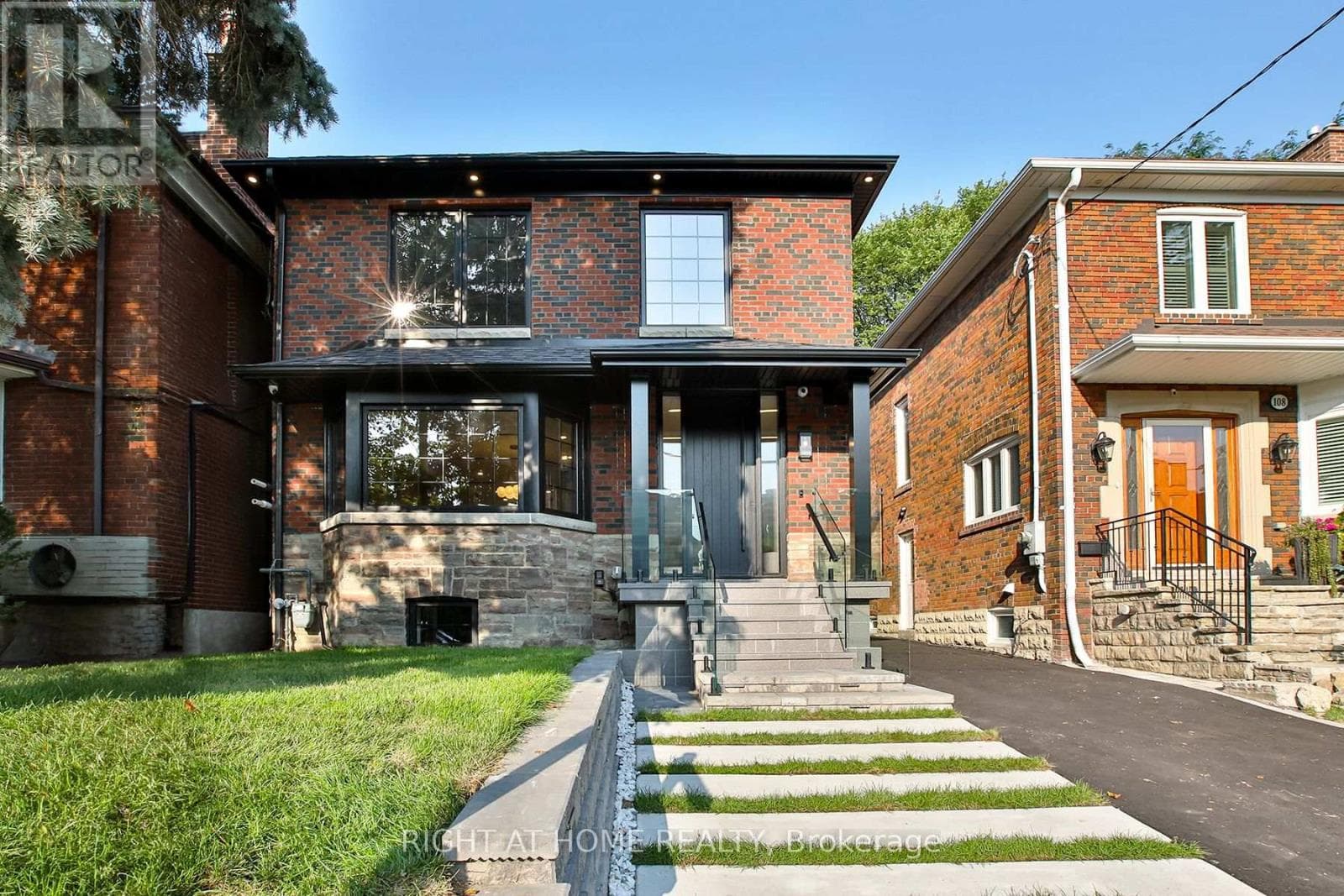 Photo of 106 EASTBOURNE AVENUE