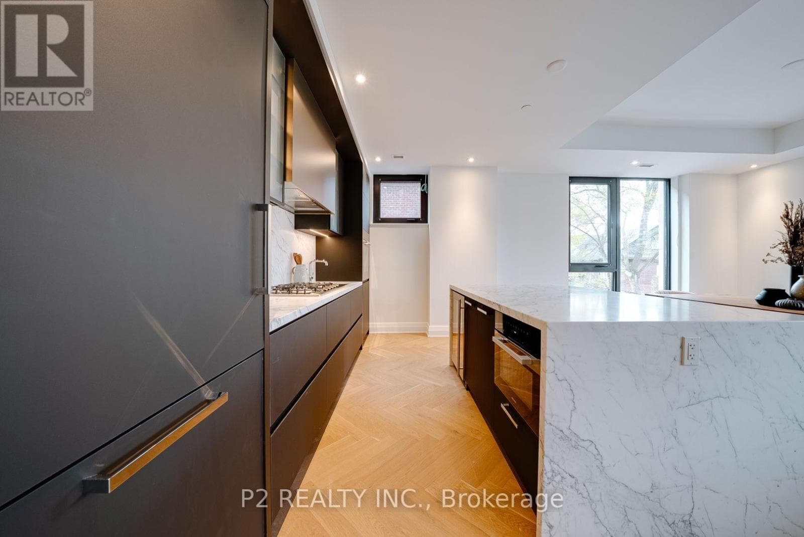 Photo of 311 - 2 FOREST HILL ROAD