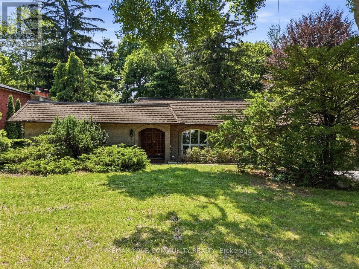 Photo of 1528 KNARESWOOD DRIVE