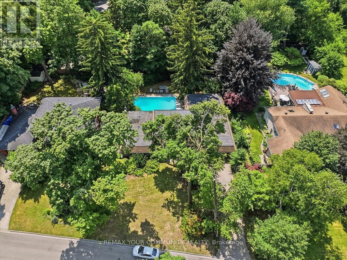 Photo of 1528 KNARESWOOD DRIVE