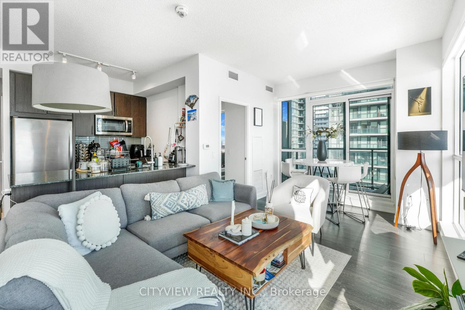 Photo of 1818 - 4055 PARKSIDE VILLAGE DRIVE