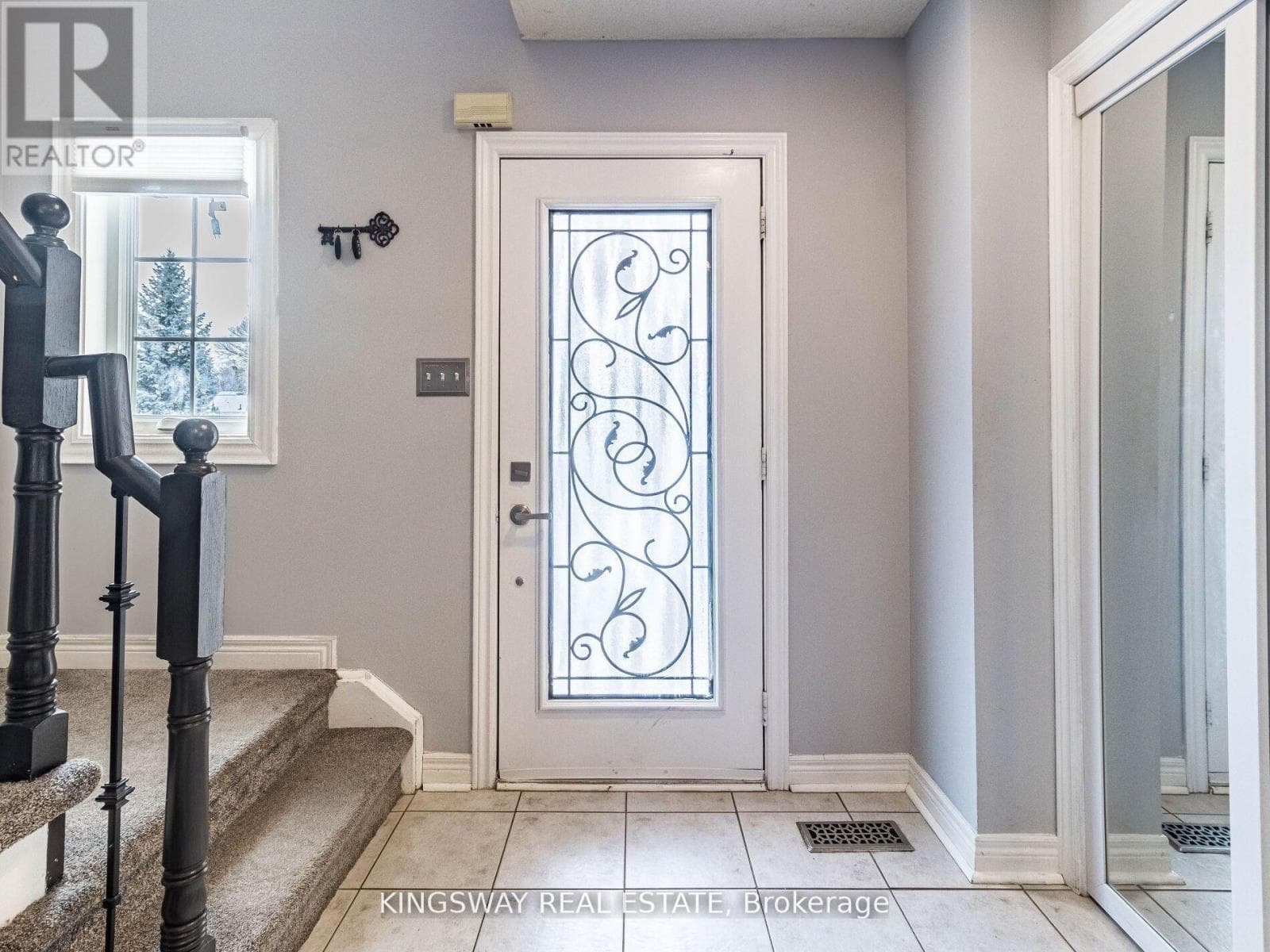 Photo of 570 ENFIELD ROAD