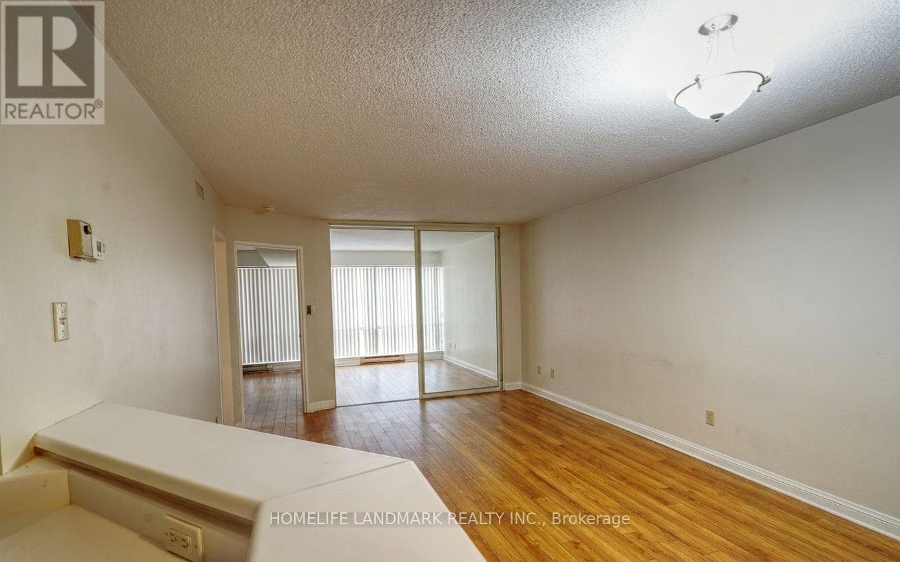 Photo of 511 - 1001 BAY STREET