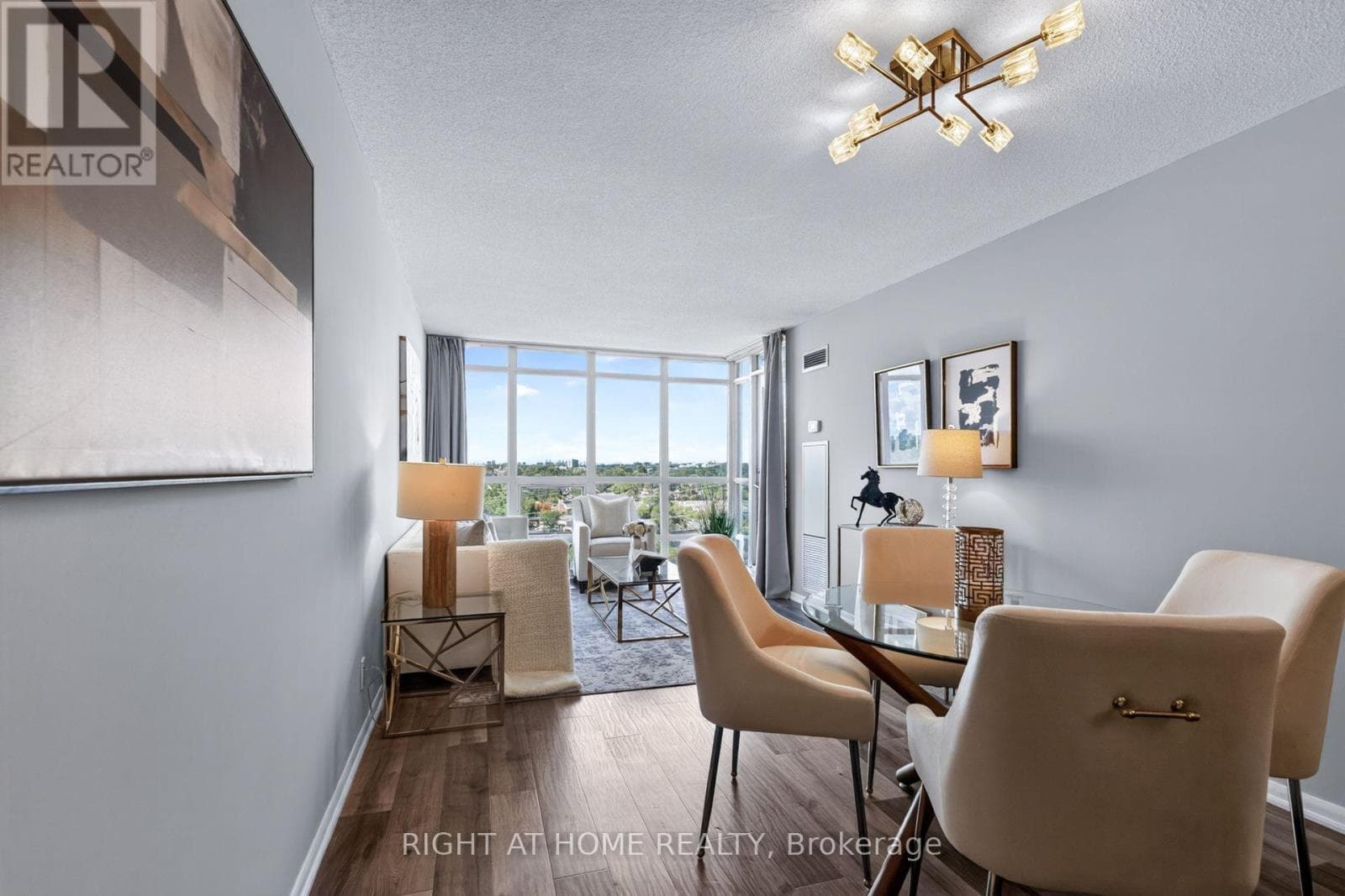 Photo of 1417 - 185 LEGION ROAD N