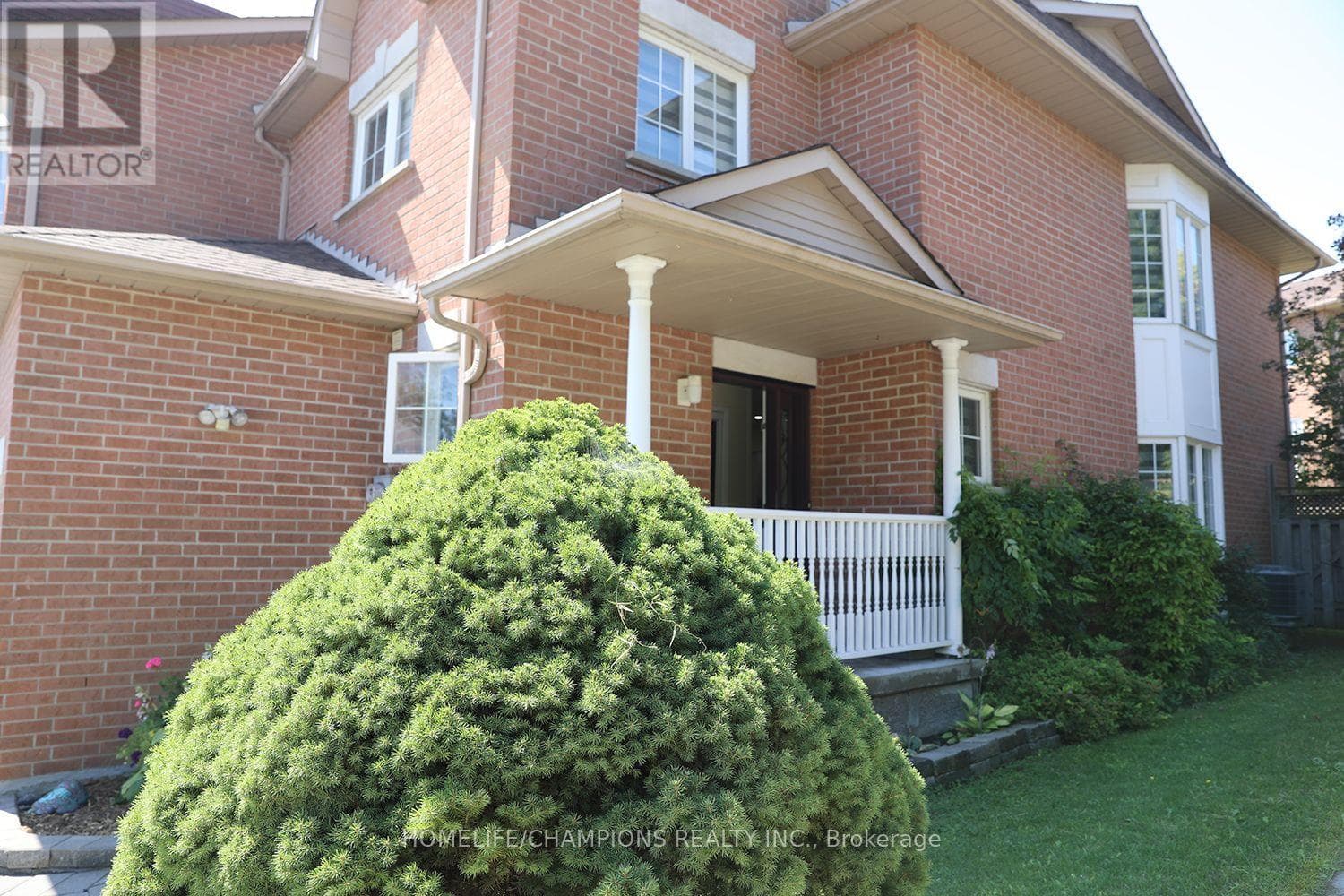 Photo of 16 ECHO GLEN ROAD