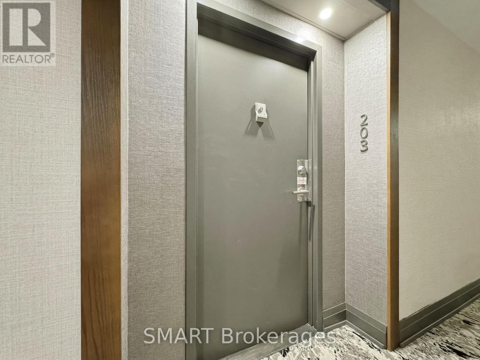 Photo of 203 - 1111 BOUGH BEECHES BOULEVARD