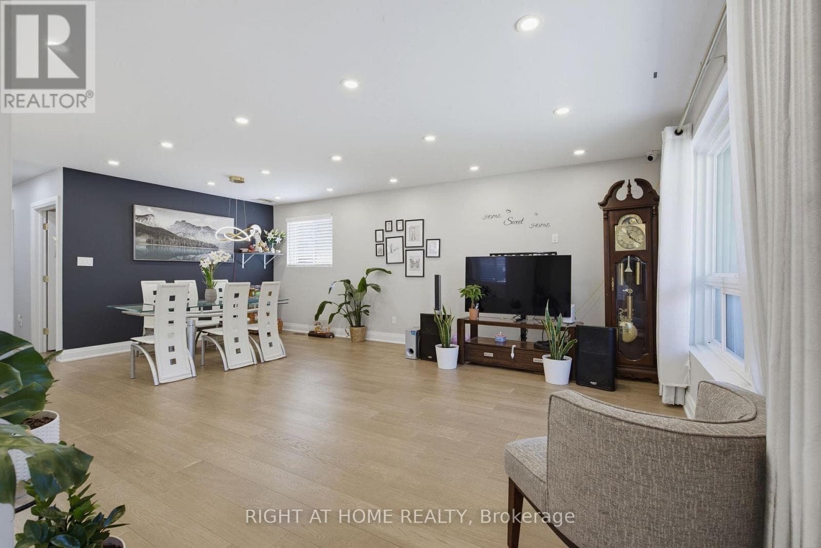 Photo of 363 SENTINEL ROAD