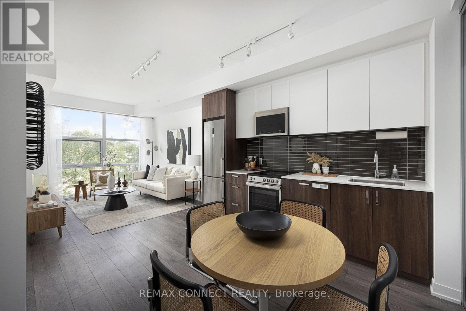 Photo of 321 - 1787 ST CLAIR AVENUE W