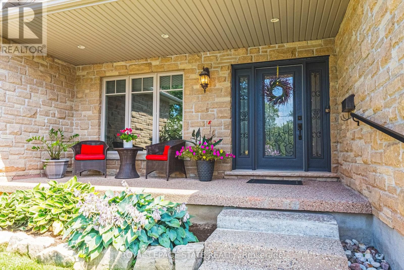 Photo of 231 PINE COVE ROAD