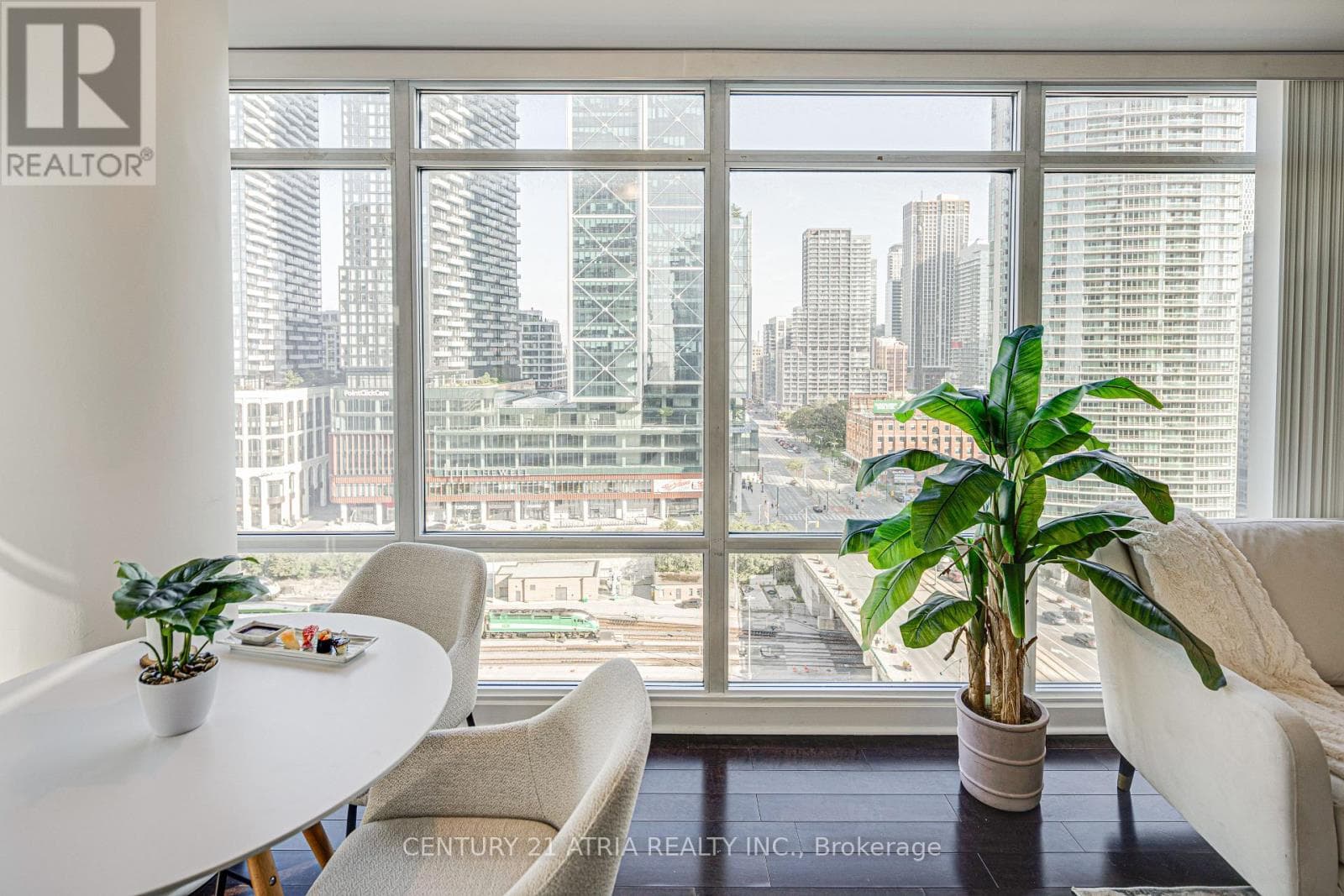 Photo of 1802 - 4K SPADINA AVENUE