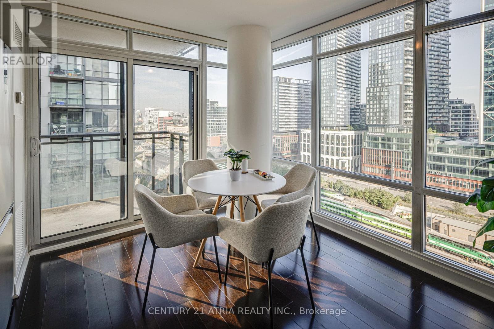 Photo of 1802 - 4K SPADINA AVENUE