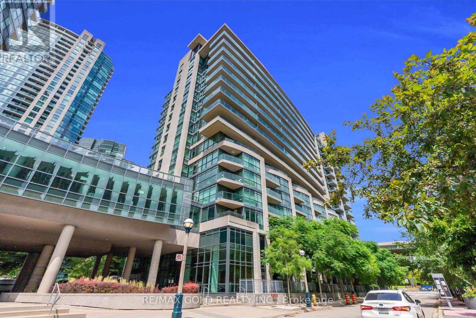 Photo of 1357 - 209 FORT YORK BOULEVARD