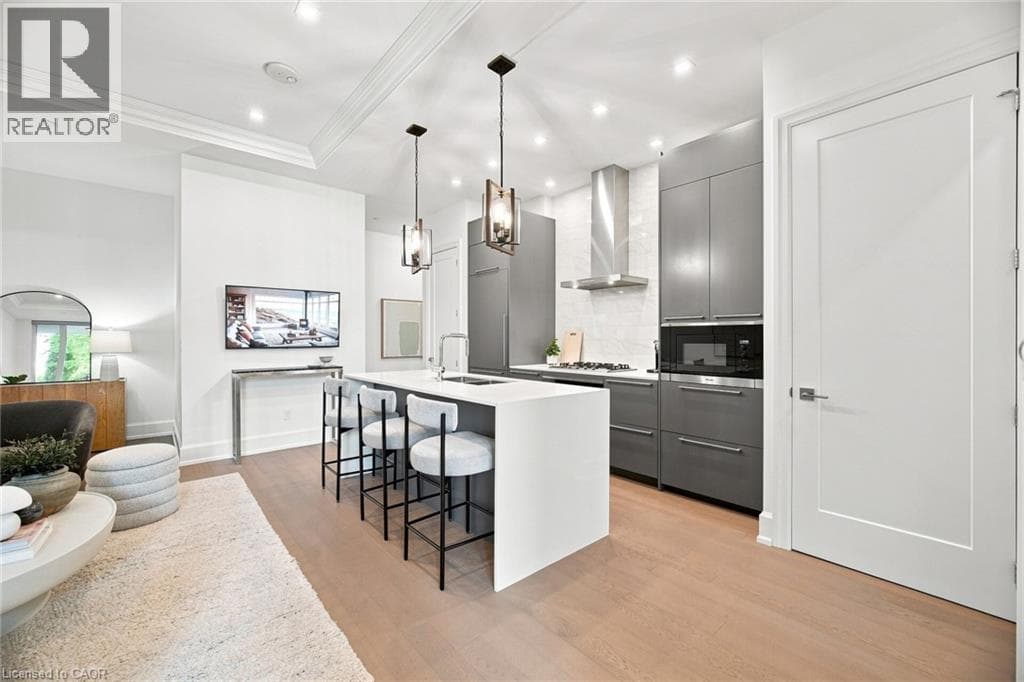 Photo of 1441 ELGIN Street Unit# 106