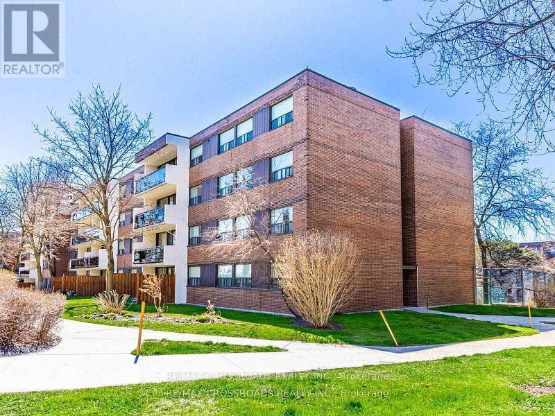 Photo of 111 - 20 SUNRISE AVENUE