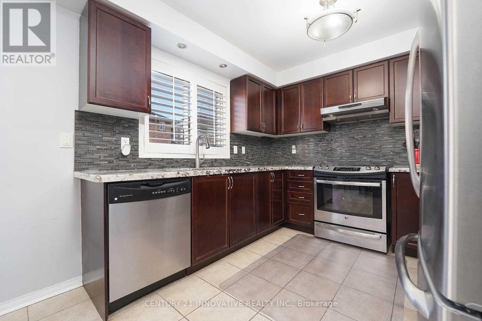 Photo of 97 HOLLINGSWORTH CIRCLE