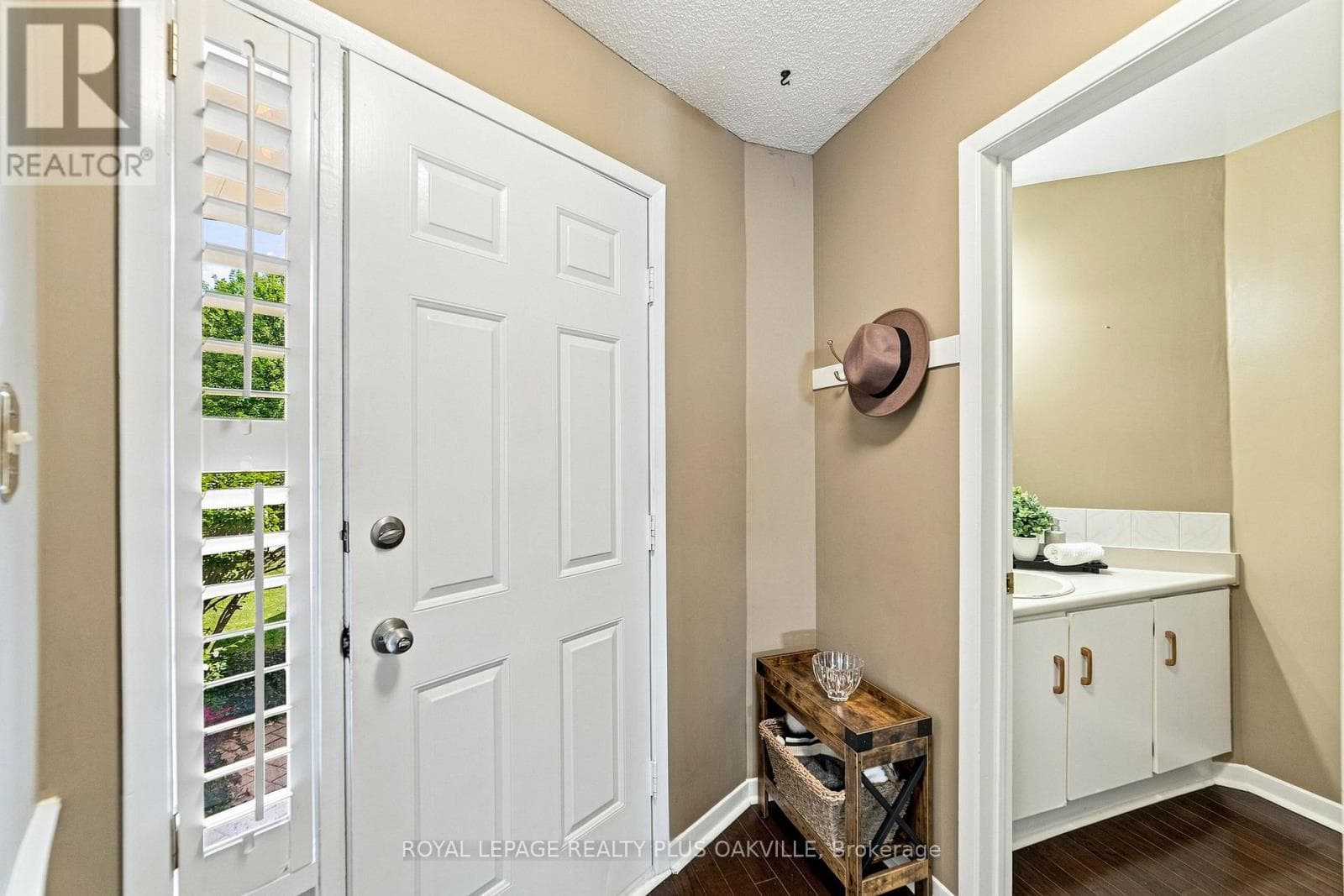 Photo of 1221 HEDGESTONE CRESCENT