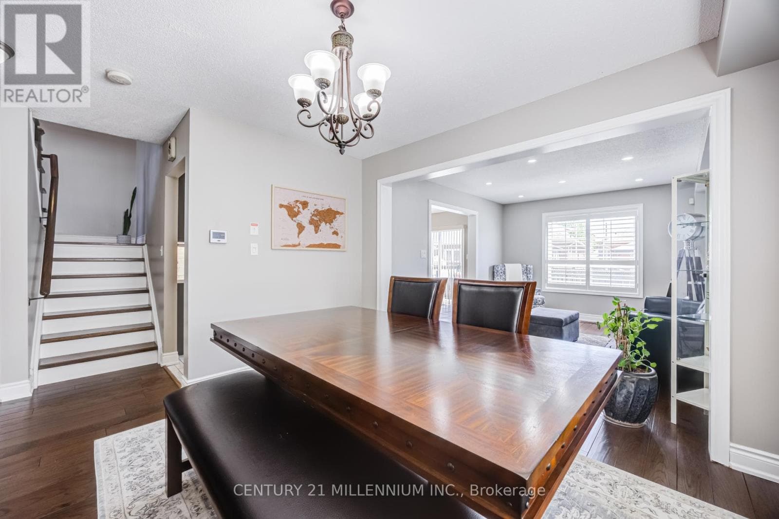 Photo of 7 BRAMOAK CRESCENT
