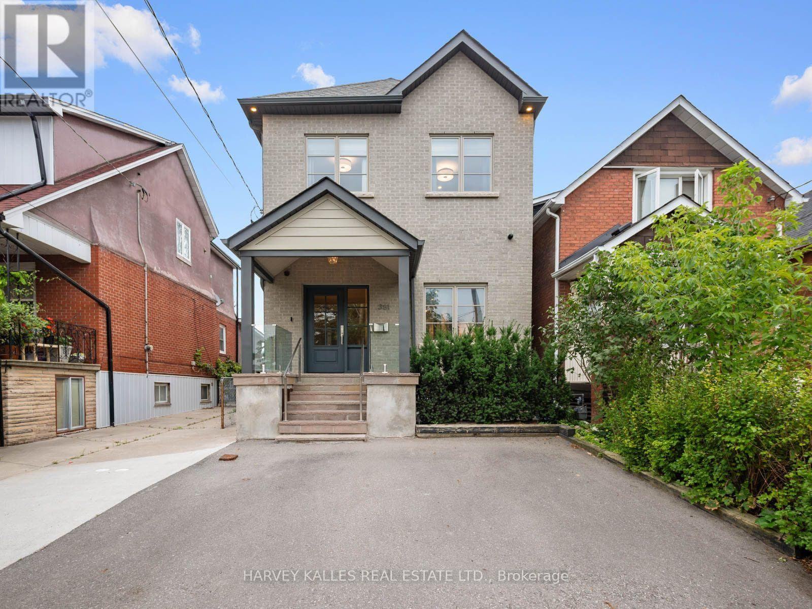 Photo of 381 GLENHOLME AVENUE
