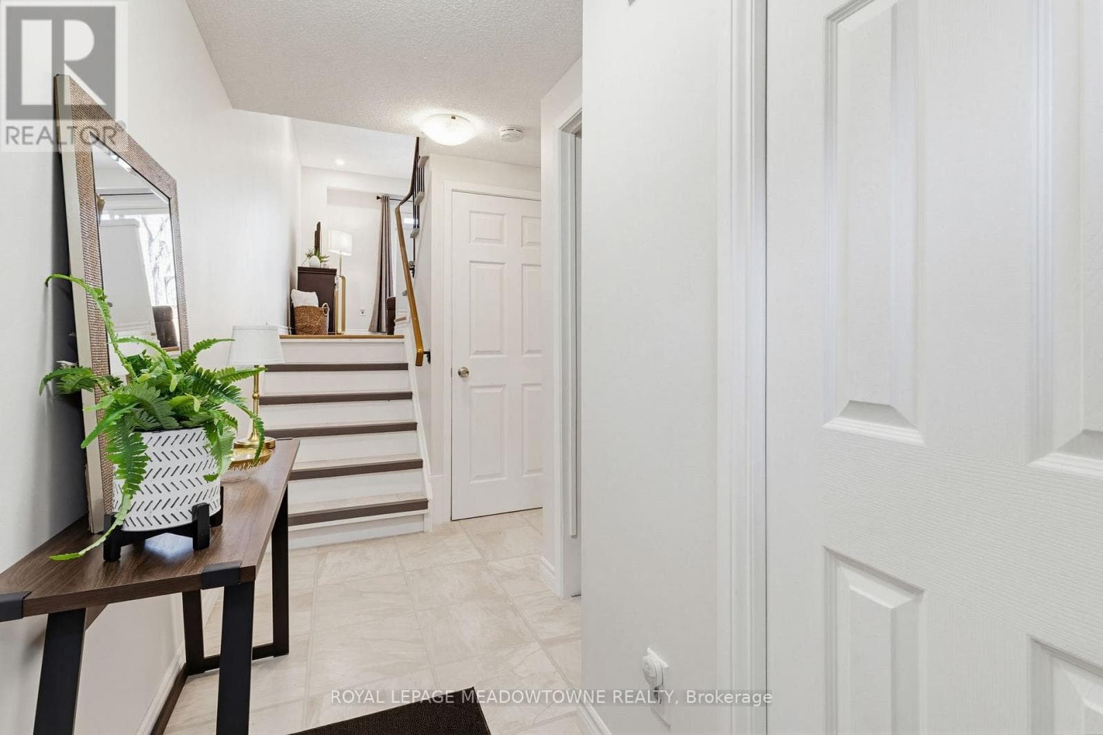 Photo of 43 - 235 BRONTE STREET