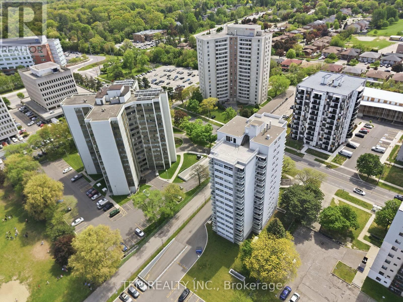 Photo of 1204 - 2345 CONFEDERATION PARKWAY