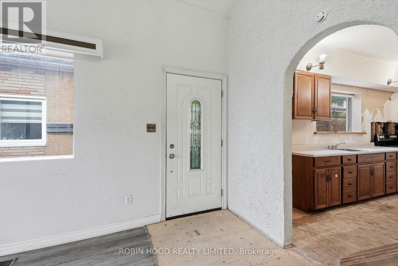 Photo of 8 PANDORA CIRCLE