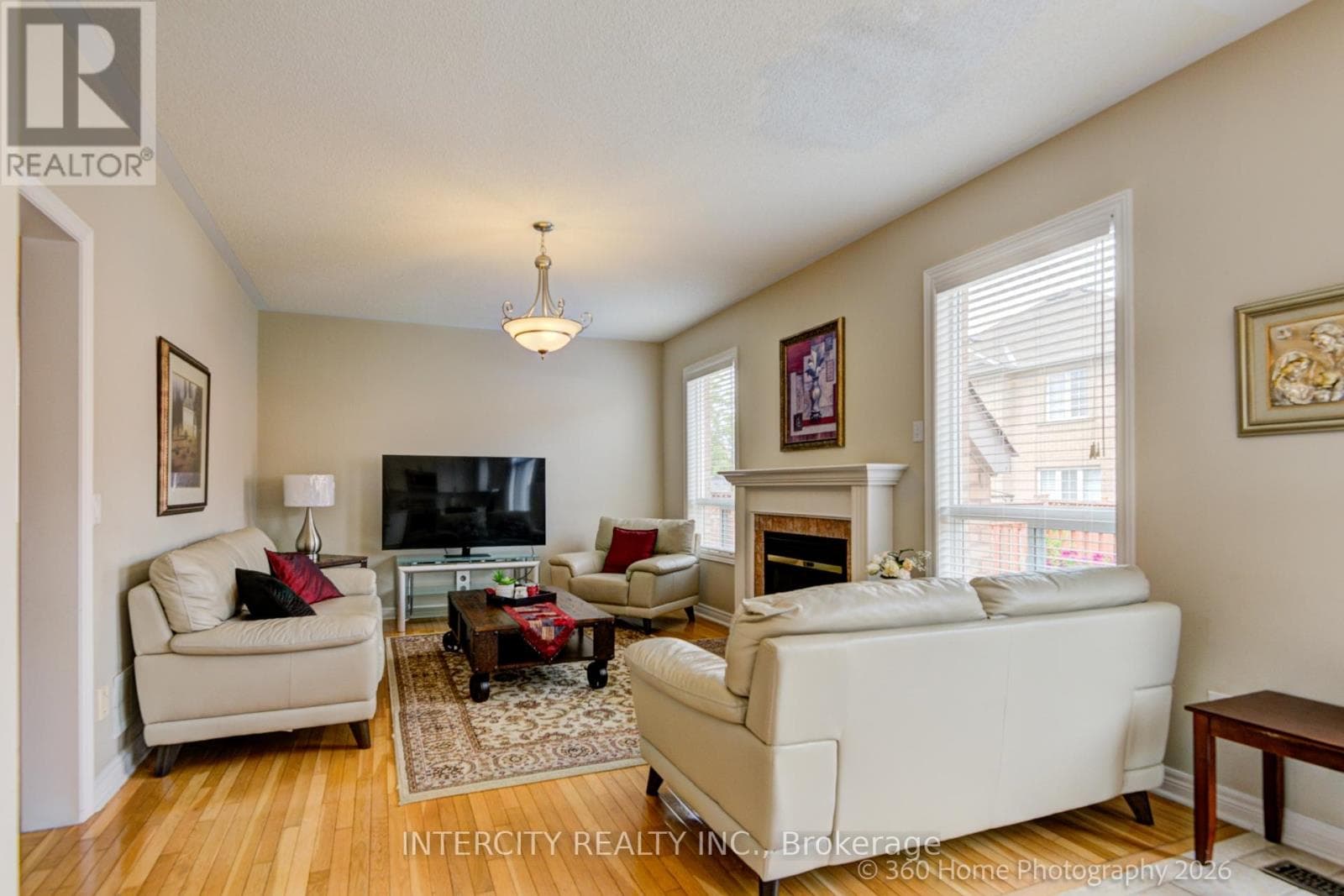 Photo of 27 MODESTO CRESCENT