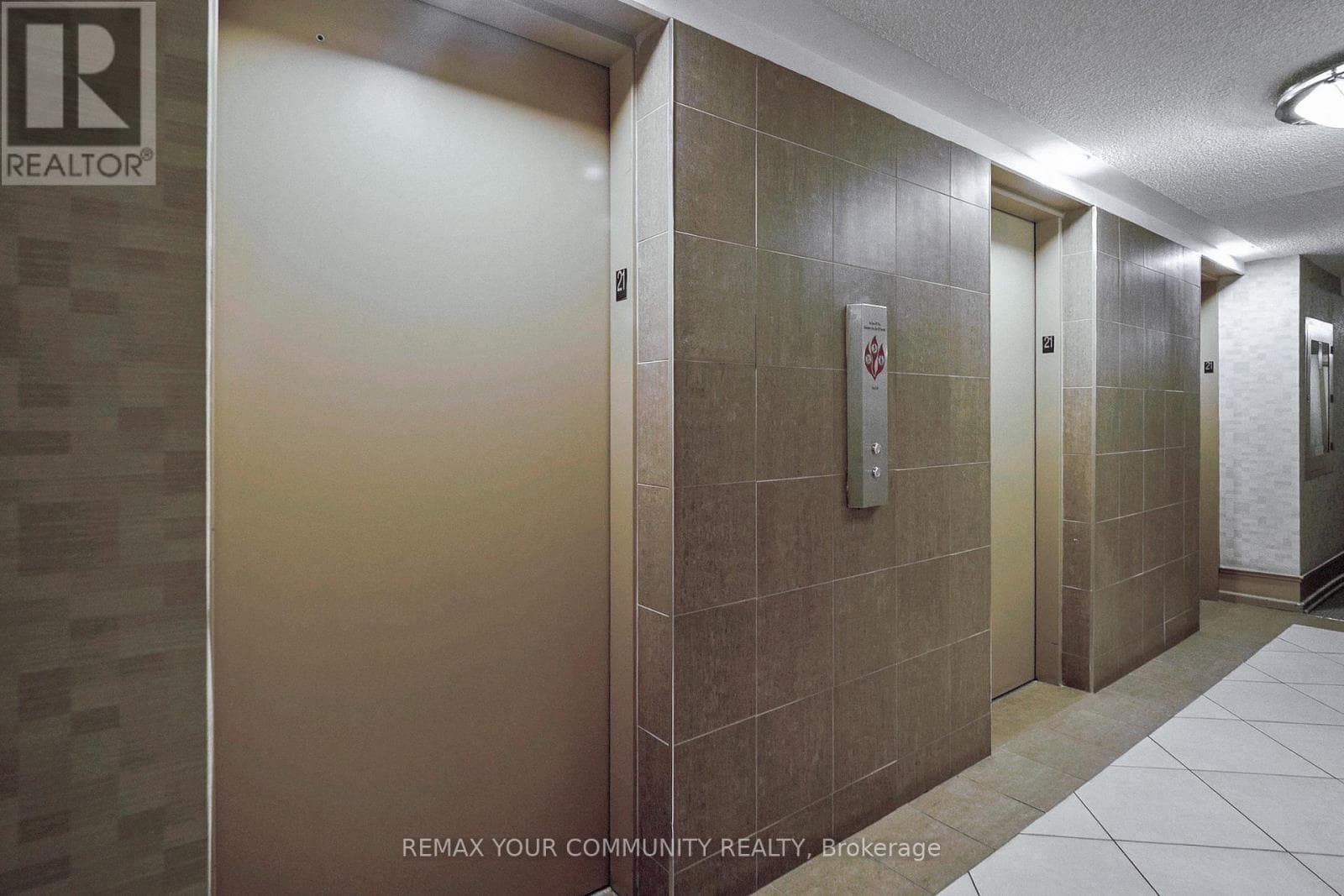 Photo of 2108 - 735 DON MILLS ROAD