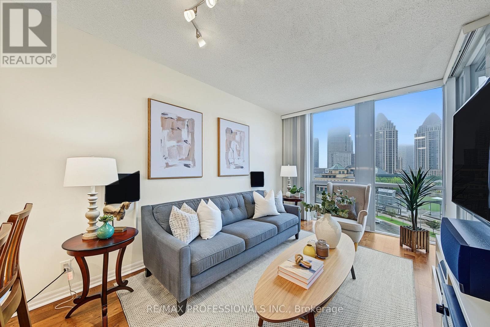Photo of 801 - 3939 DUKE OF YORK BOULEVARD