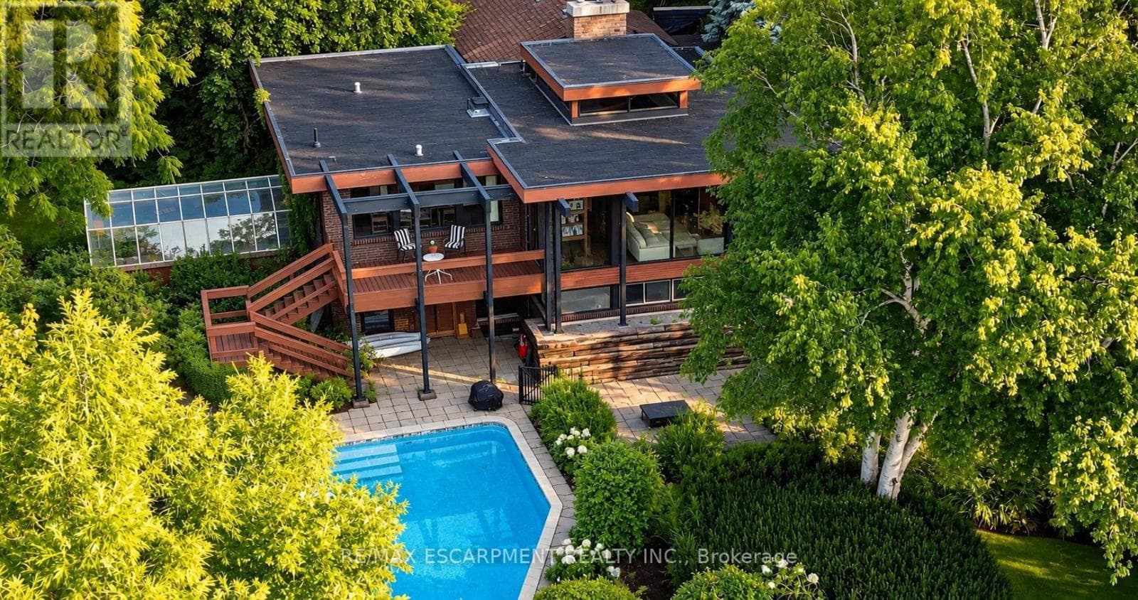 Photo of 10 BROOKFIELD ROAD