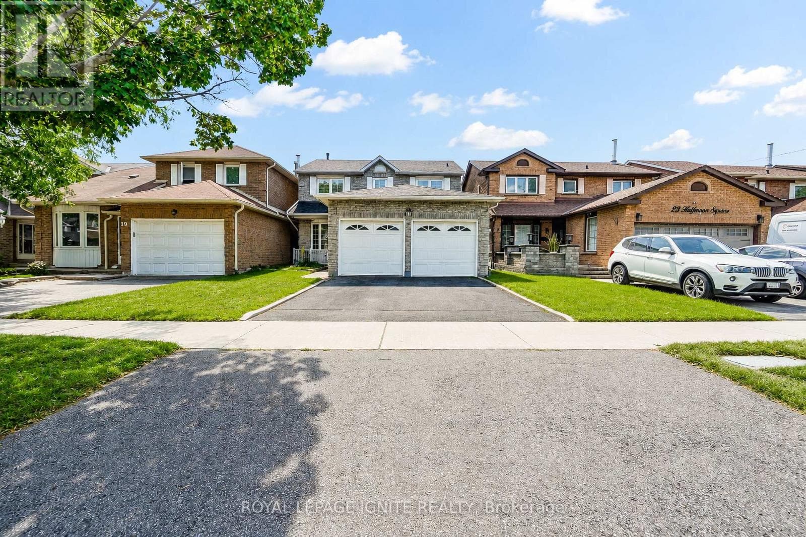 Photo of 21 HALFMOON SQUARE
