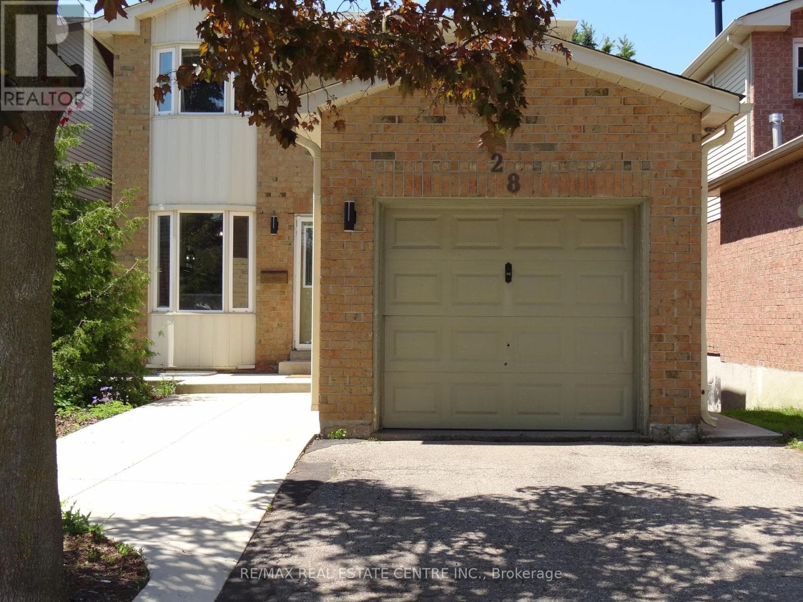 Photo of 28 RAWLING CRESCENT