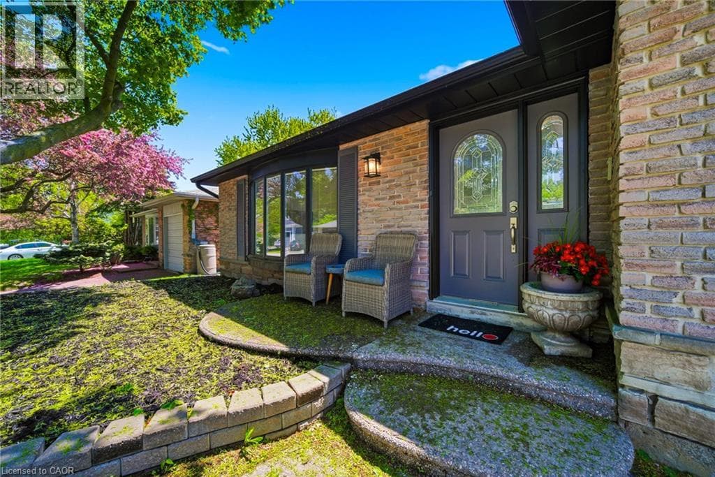 Photo of 2306 DEVON Road