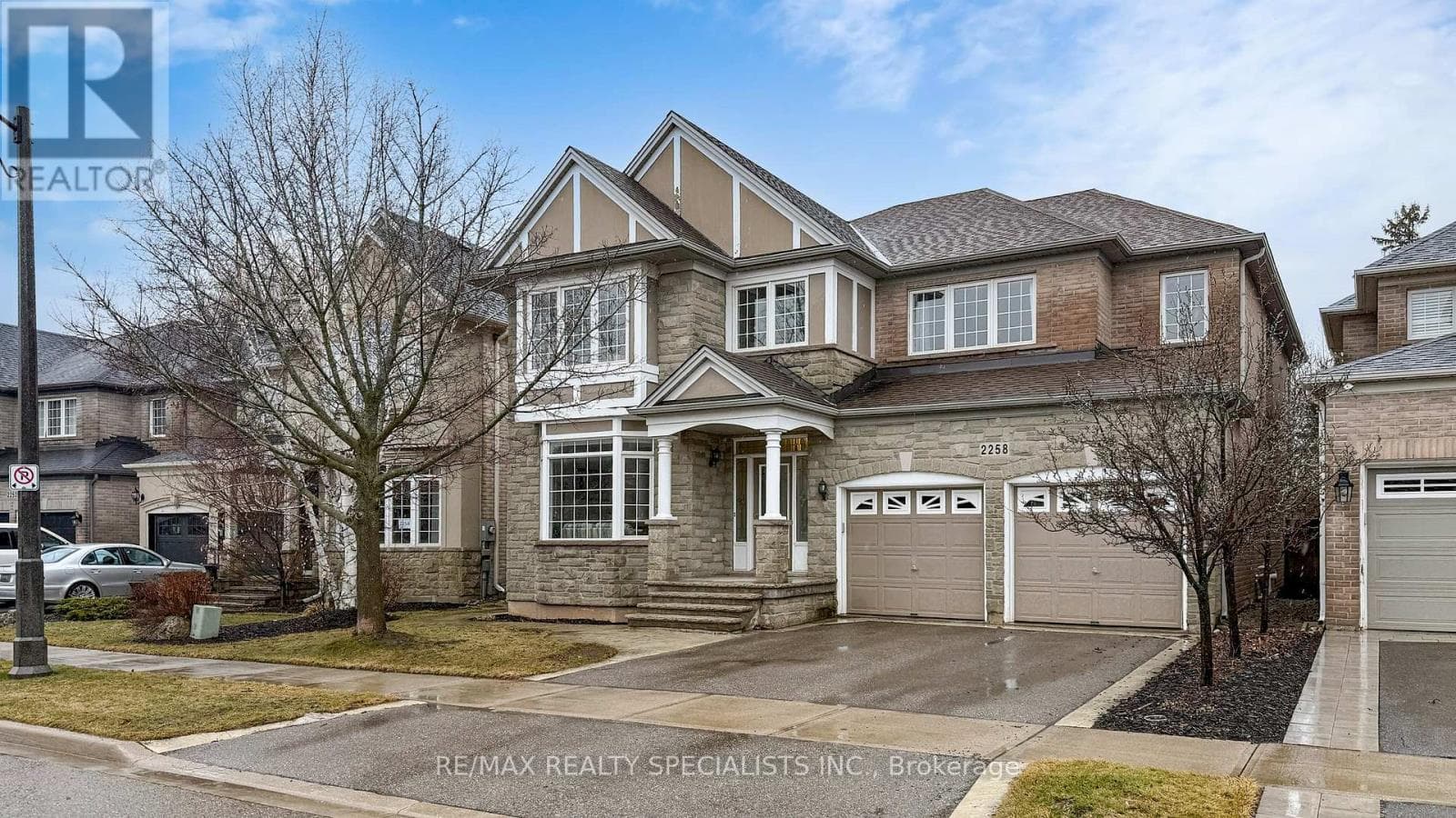 Photo of 2258 ROCHESTER CIRCLE