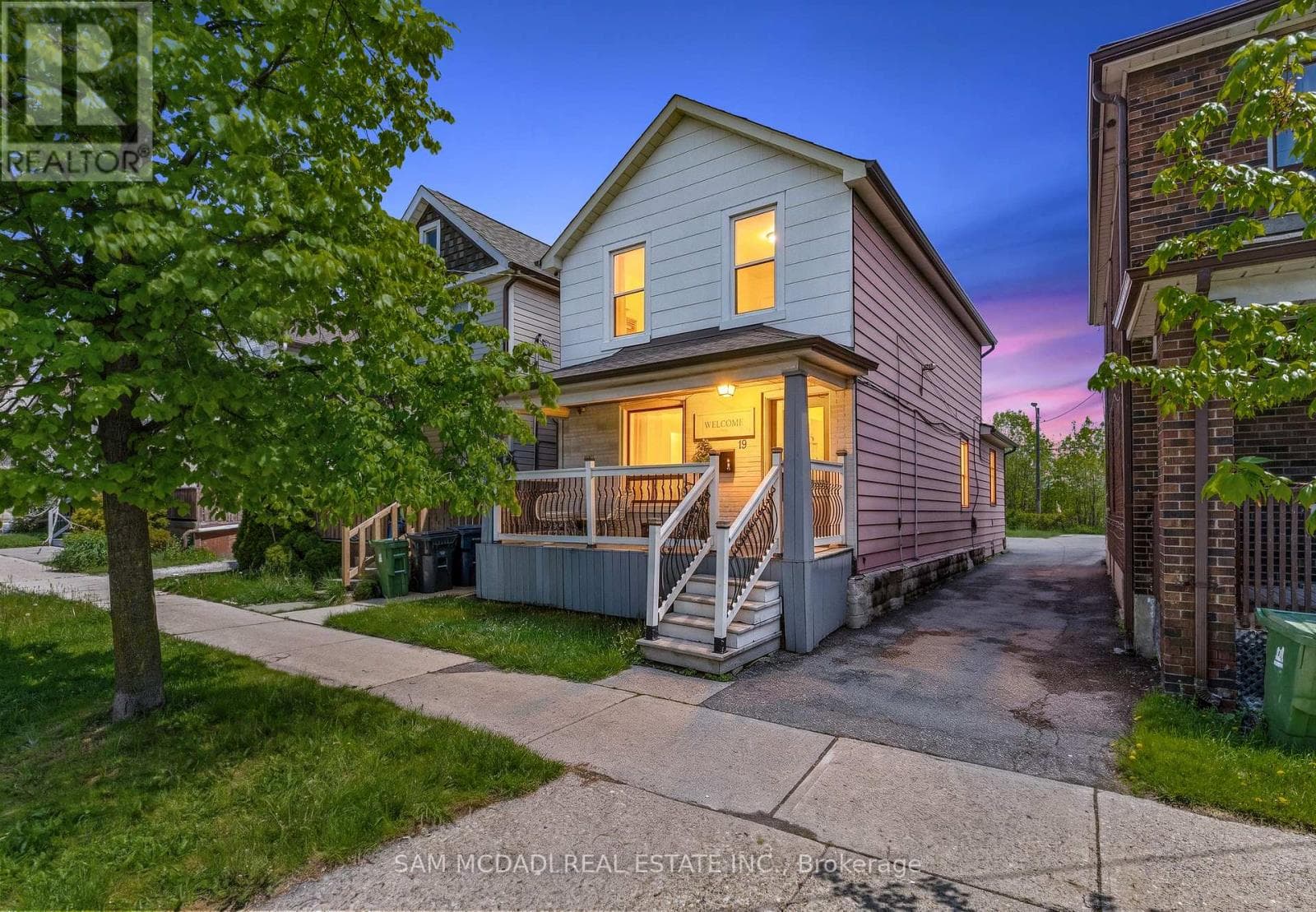 Photo of 19 TOFFEE COURT