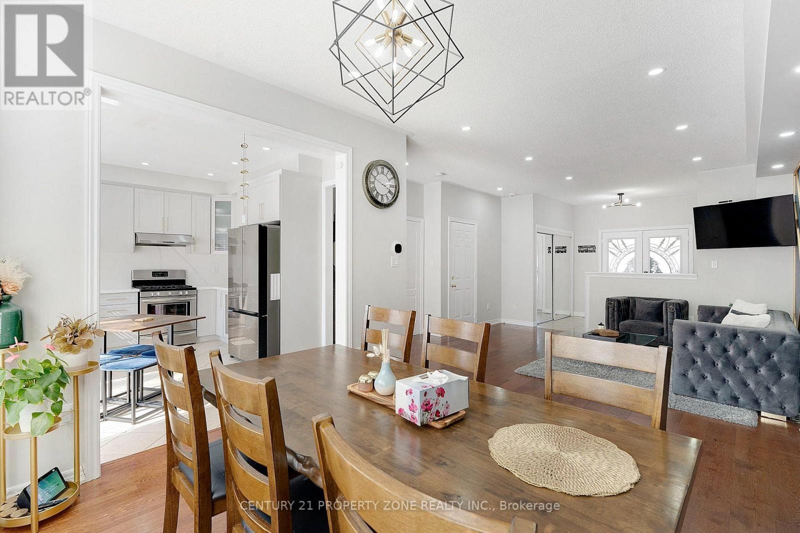 Photo of 221 ANDREWS TRAIL
