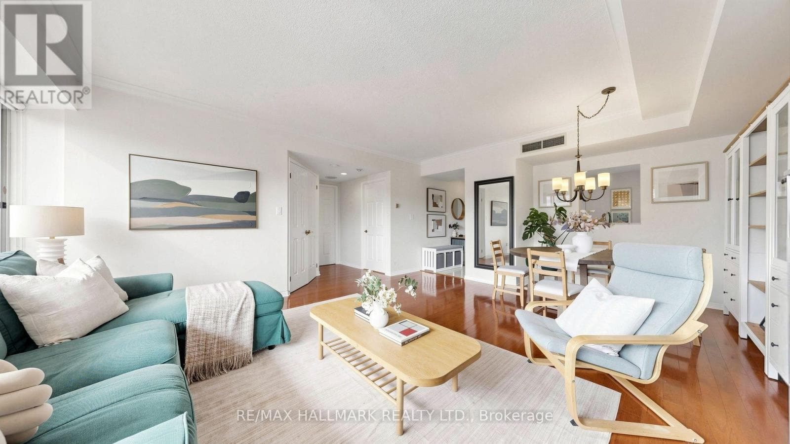 Photo of 312 - 1818 BAYVIEW AVENUE