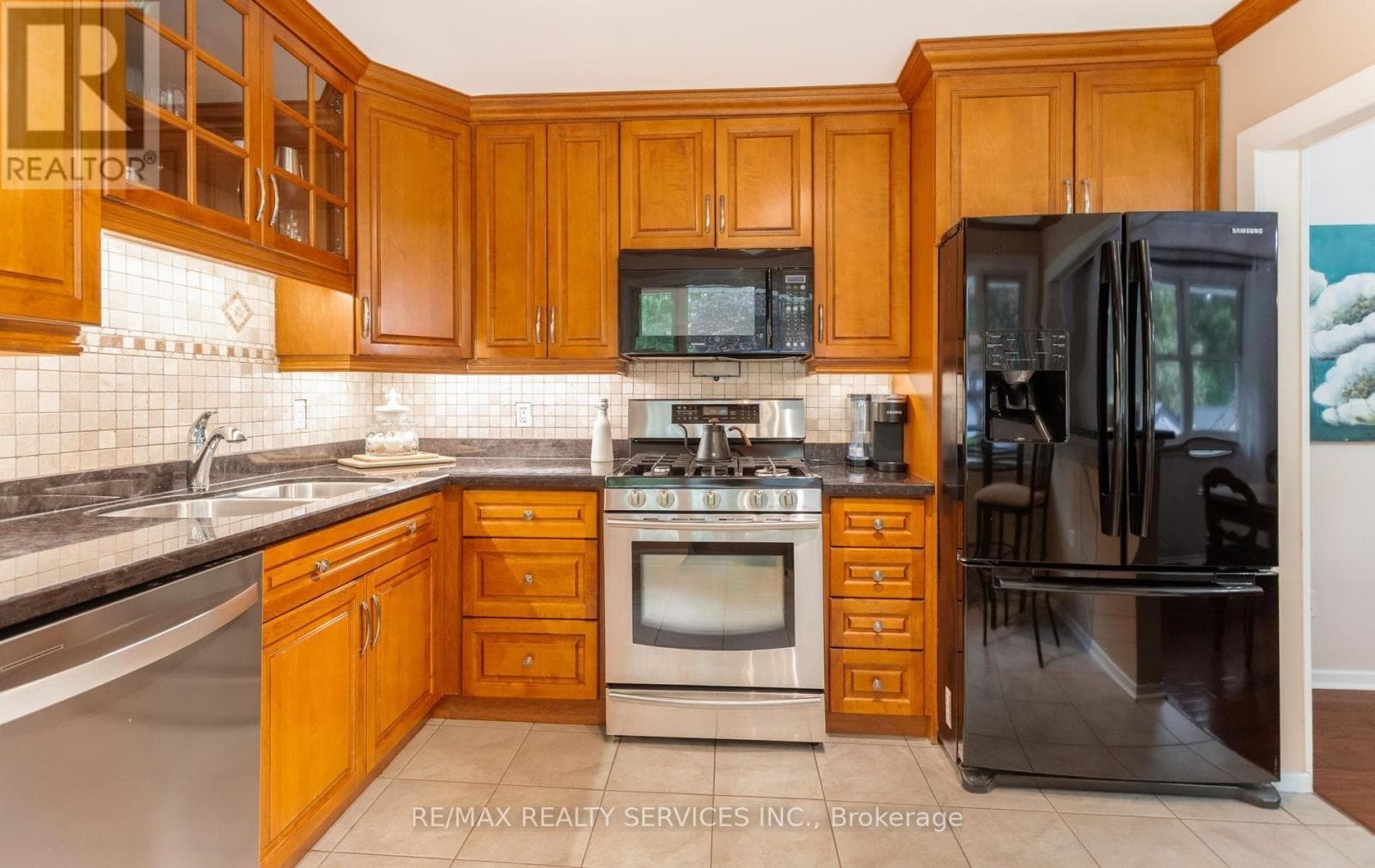 Photo of 193 ELIZABETH STREET S