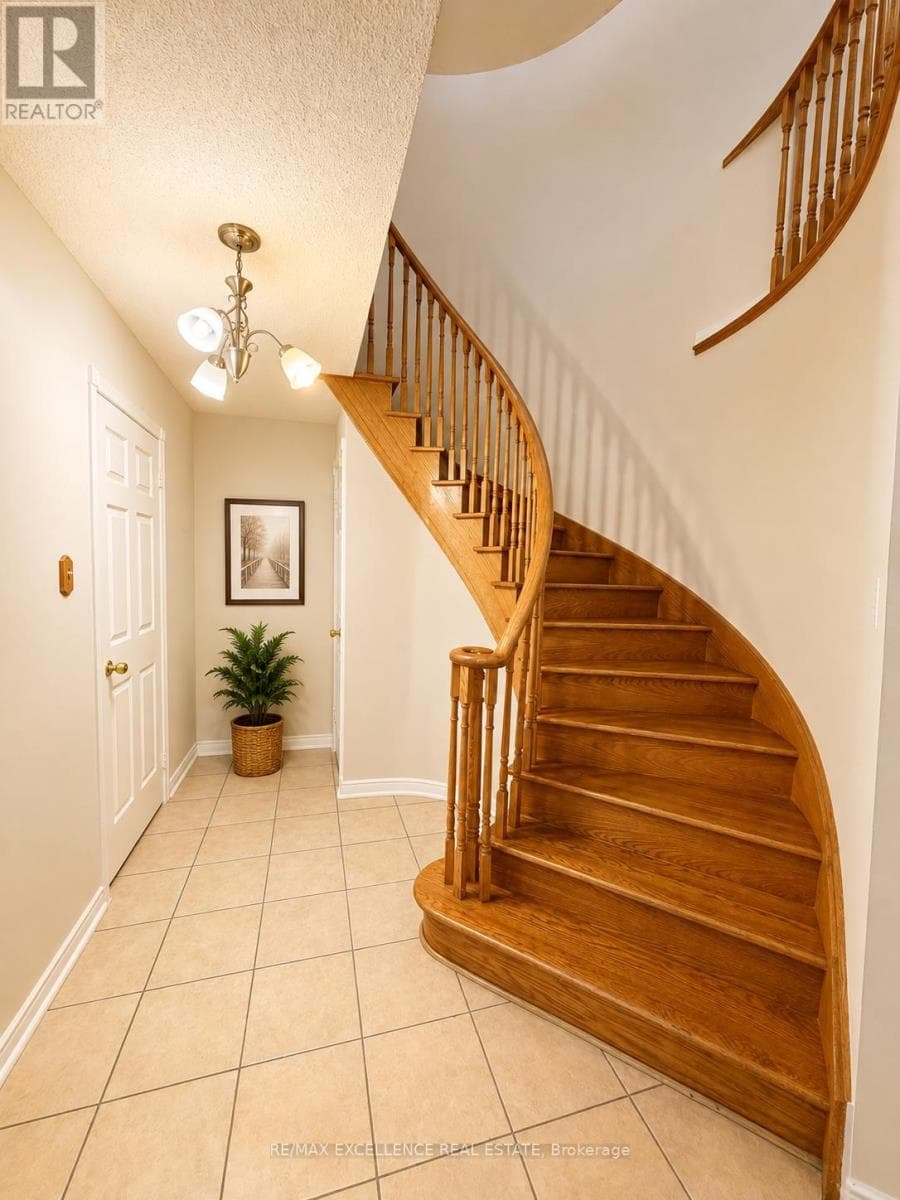 Photo of 222 VINTAGE GATE