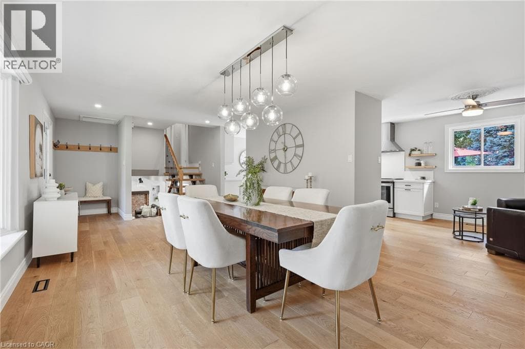 Photo of 1281 LAKEVIEW Drive