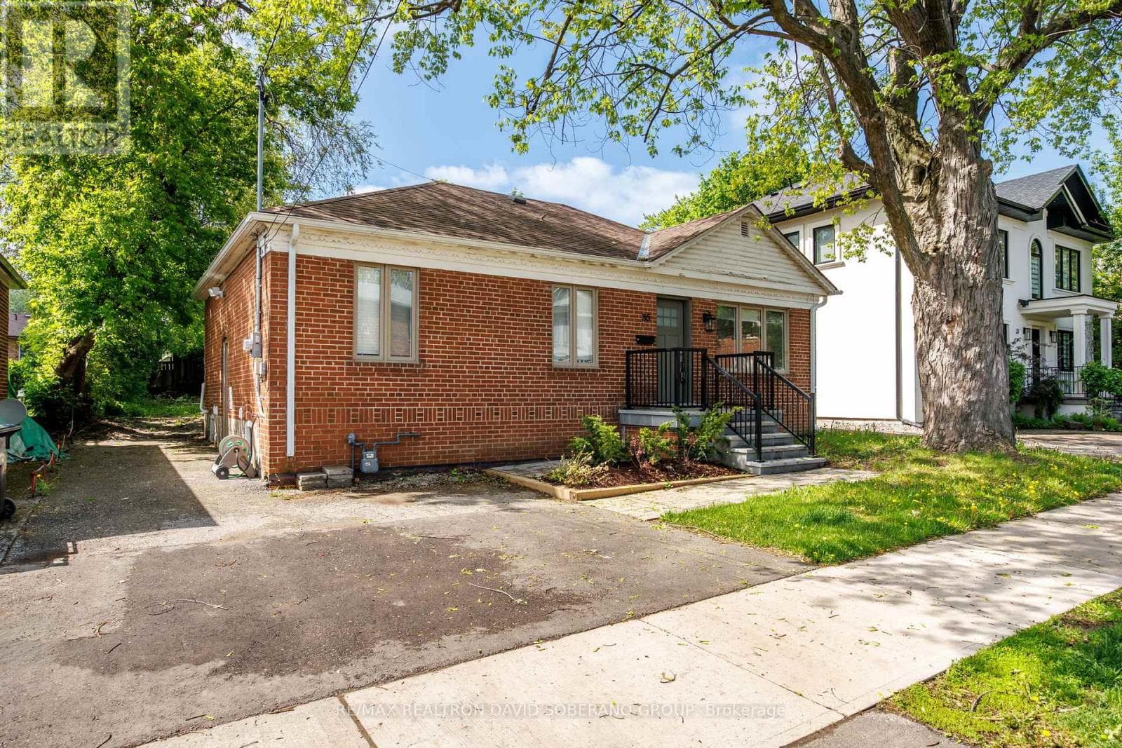 Photo of 35 ALMORE AVENUE